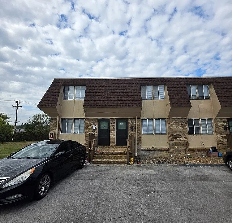 1035 Harold Dr