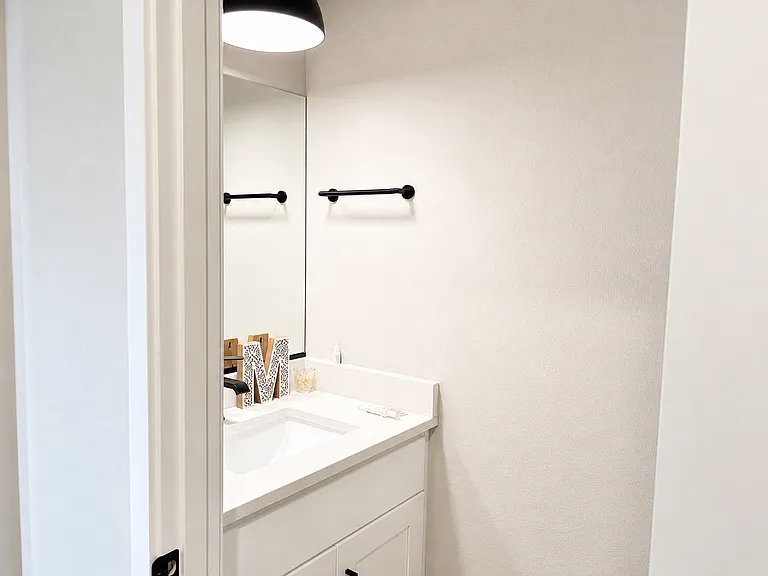 Powder room