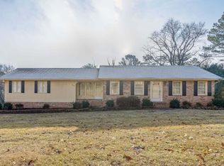 300 S Mission Ridge Dr, Rossville, GA 30741