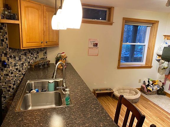5th image of 305 Taylor Pl #1