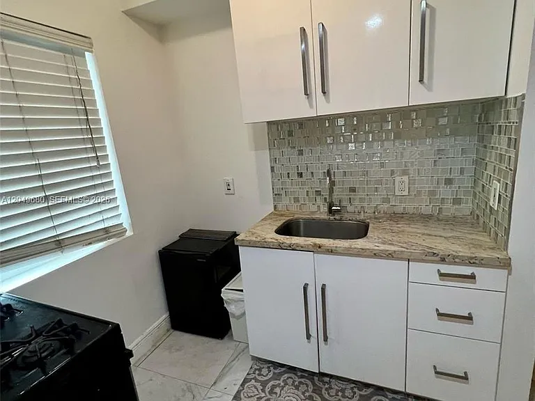 818 Pennsylvania Ave #1 — Photo 14