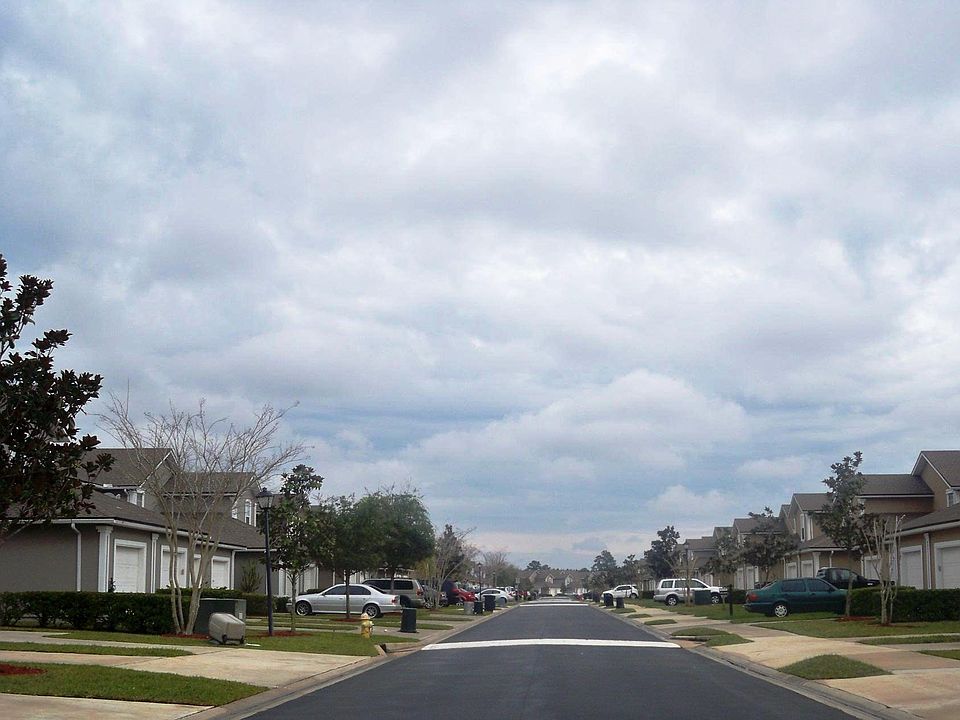 2nd image of 474 Scrub Jay Dr