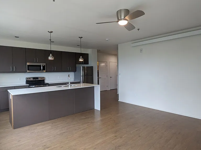 Viewpoint Terrace Apartments — Photo 21