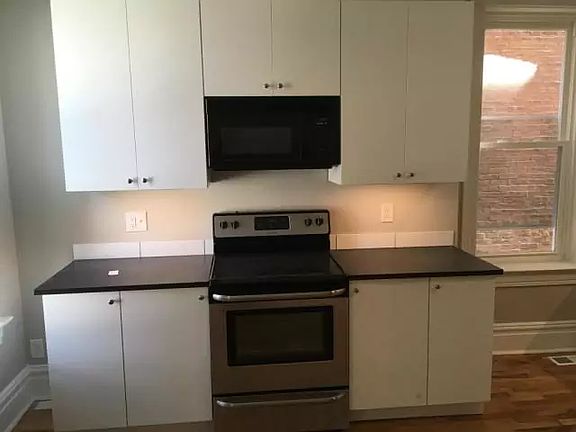 3rd image of 2232 Missouri Ave #1F
