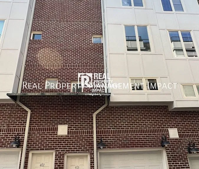 400 W Rosemary St #403 — Photo 1