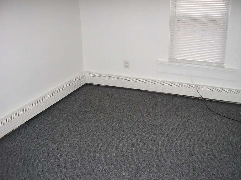 16 Beech St #2 — Photo 10