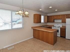 4th image of 4057 S Peachwood Dr