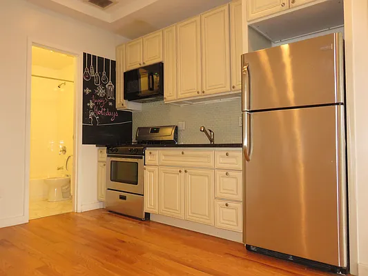 Rented by Rennit Inc. | media 9