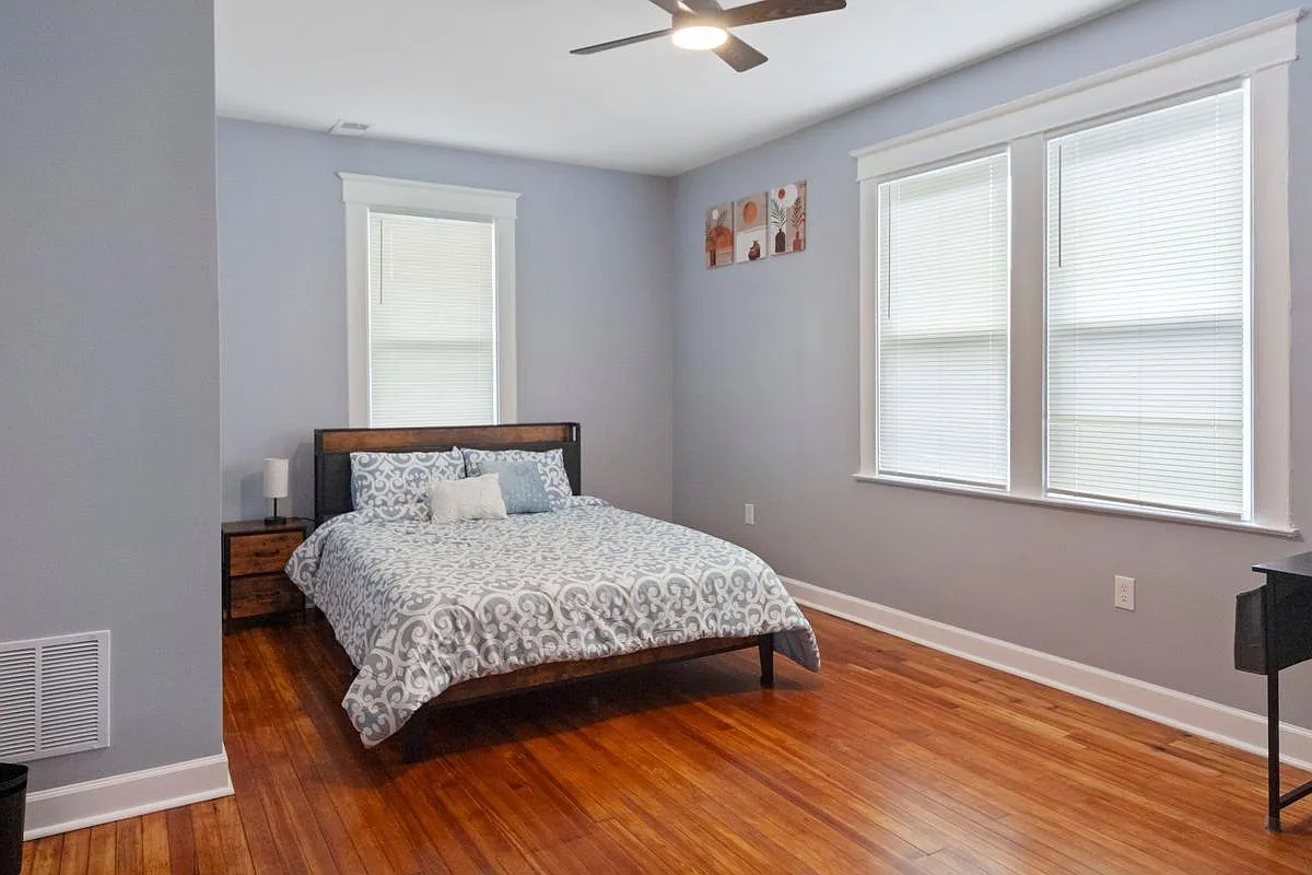4 bed, 3.0 bath, 1800 sqft, $845 — Photo 1