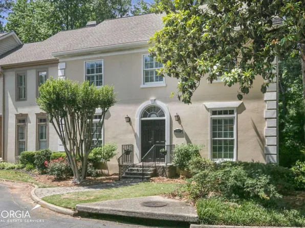 1030 Huntcliff Trce, Sandy Springs, GA 30350