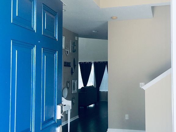 3rd image of 5686 Alamosa Cir