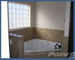 Jetted tub in Master