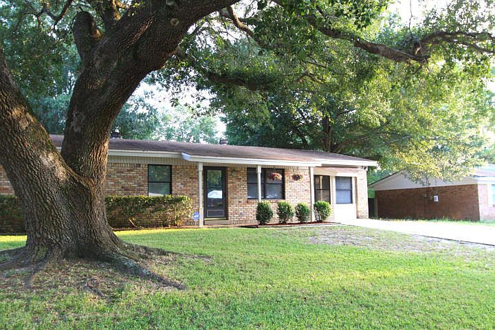 1st image of 50 Mary Esther Dr
