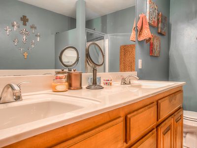 912 Banff Cir, Yukon, OK, 73099