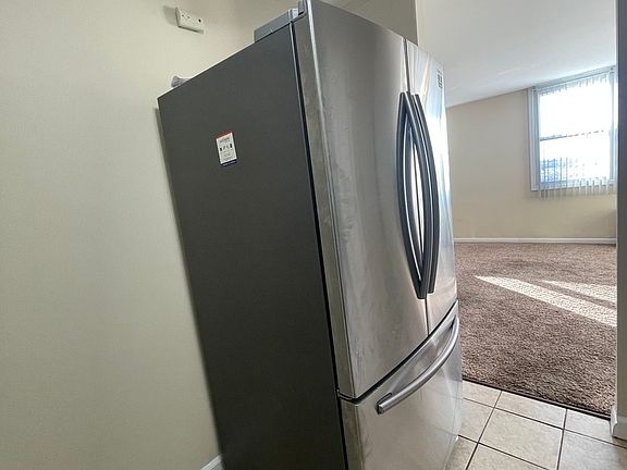 5th image of 4300 W Ford City Dr APT 710