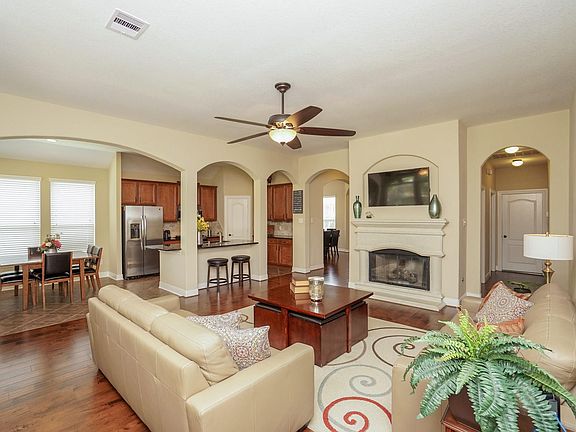 4th image of 6115 Sawland Dr