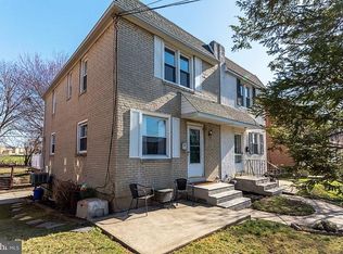 24 Acres Dr, Ridley Park, PA 19078