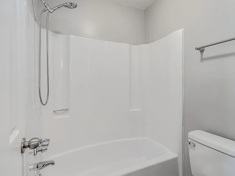 802 Winthrop St #A — Photo 23