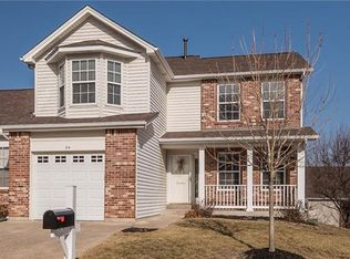 34 Parkway Villas Ct, Saint Charles, MO 63303