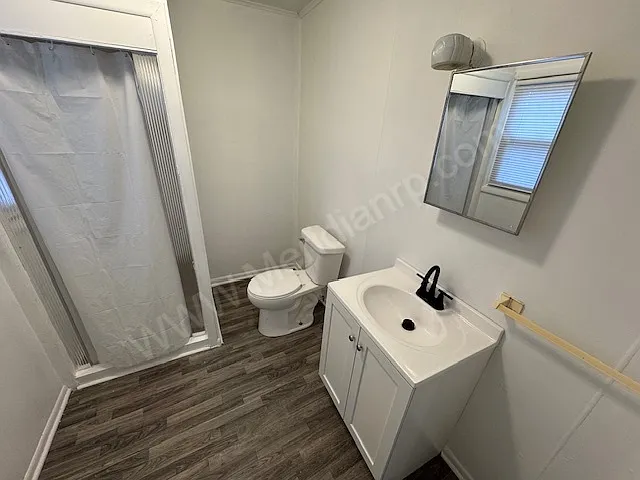 Full bath on Lower level of home off the mudroom