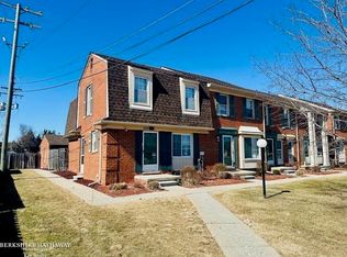 31017 Hoover Rd, Warren, MI 48093