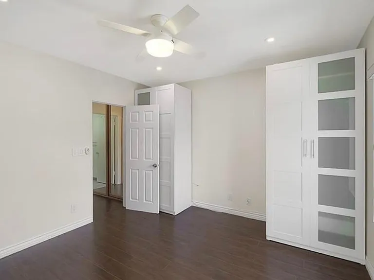 409 Burchett St #315 — Photo 5