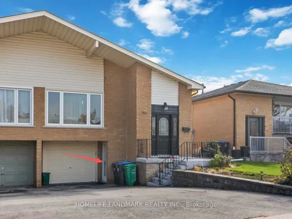 2797B Windjammer Rd, Mississauga, ON L5L 1H6