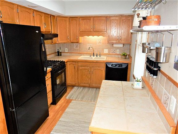 3rd image of 59329 Teaberry Ct