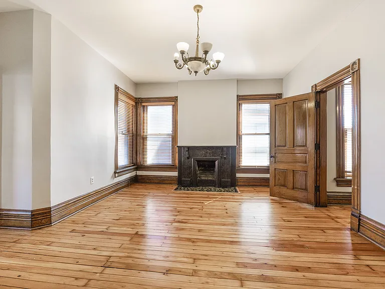 529 S 3rd St — Photo 41