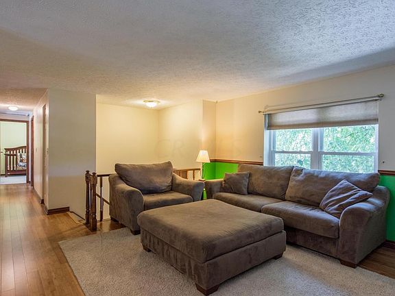 4th image of 445 Saint Thomas Dr