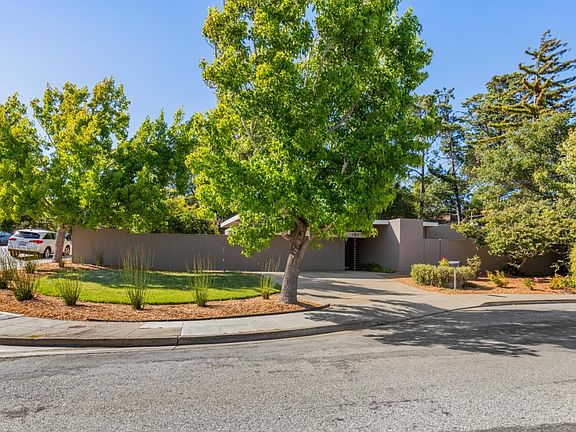 5th image of 2059 Ticonderoga Dr