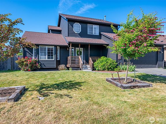 2nd image of 1560 SW 9TH Avenue