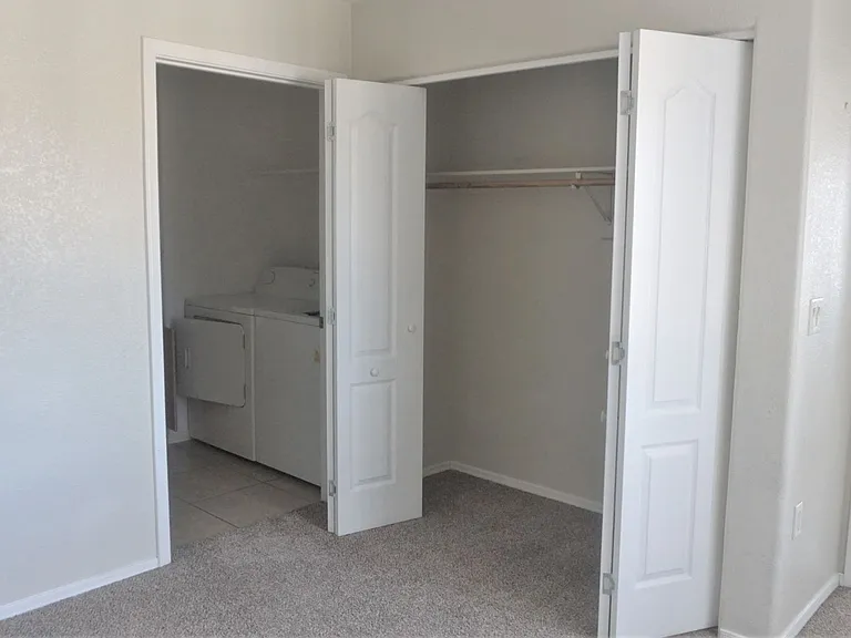 4410 Buena Loma Way #D — Photo 52