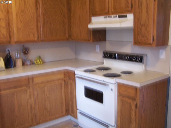 2nd image of 4106 E 15th St