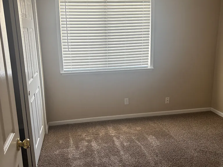 6769 N Constance Ave — Photo 21