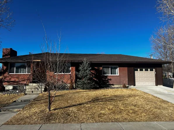 2337 Heights Ave, Cody, WY 82414