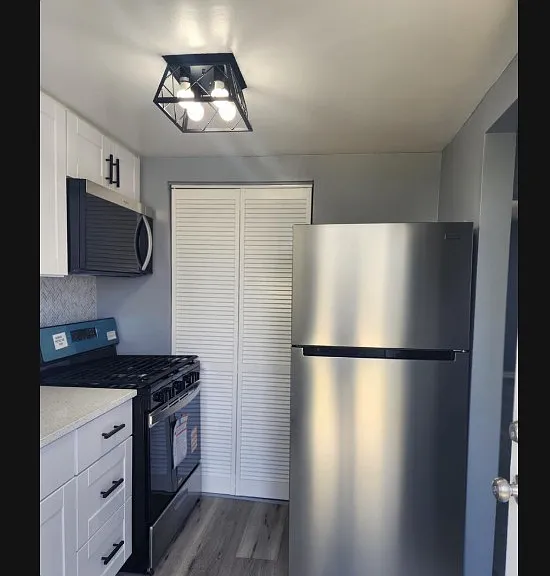 2427 Iverson St #2427 — Photo 11