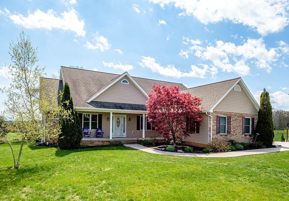 1st image of 1780 Marigold Cir