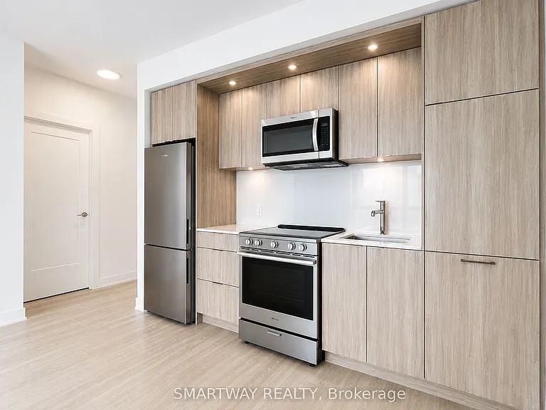 25 Cordova Ave #Penthouse 09 — Photo 28