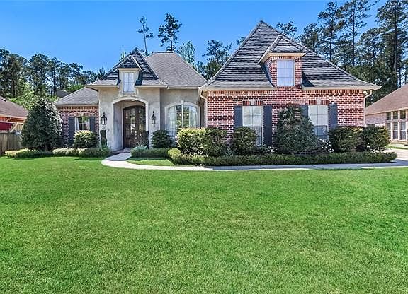2nd image of 1126 Scarlet Oak Ln