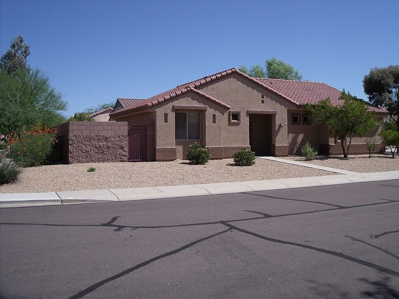 1st image of 15942 W Autumn Cir