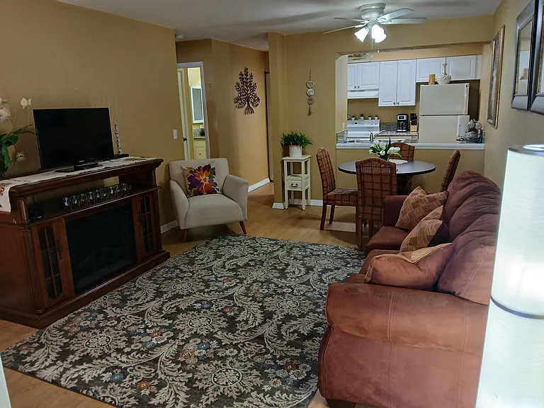 9380 Lennex Ln — Photo 1