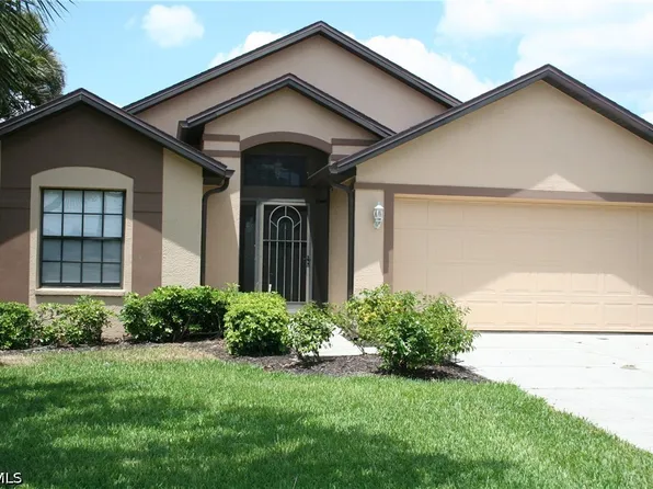 15472 Admiralty Cir #2, North Fort Myers, FL 33917