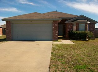 311 S Chestnut St, Forney, TX 75126