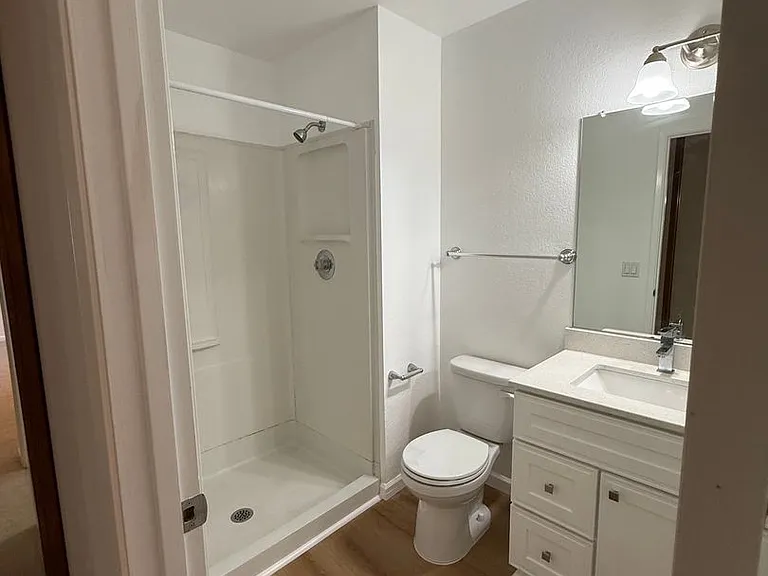 422 Occidental Cir — Photo 19