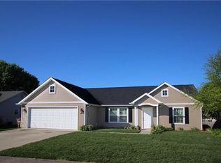 6087 Conestoga Trl, Columbus, IN 47203