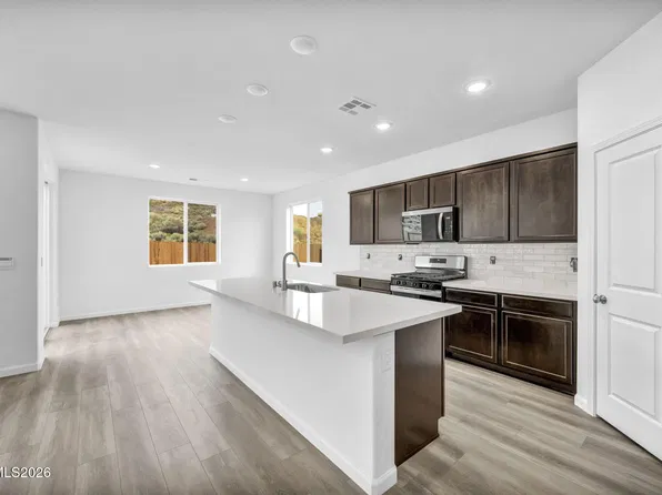 660 E Patrician Dr Lot 9, Reno, NV 89506