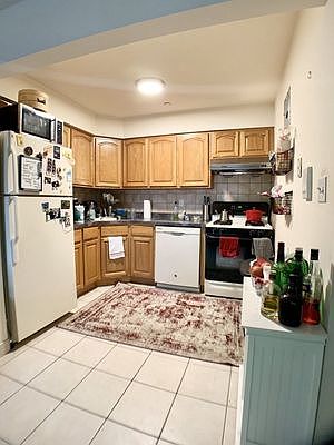 4th image of 12-30 31st Dr #2B