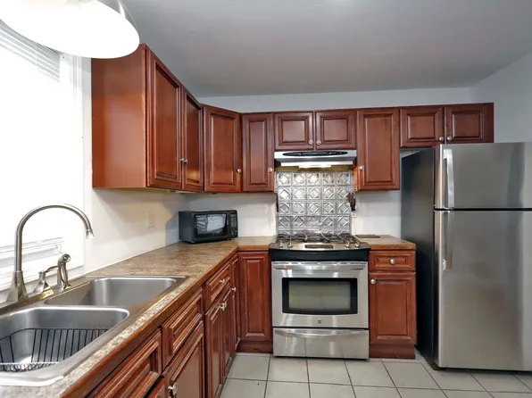 465 Union St, New Bedford, MA 02740