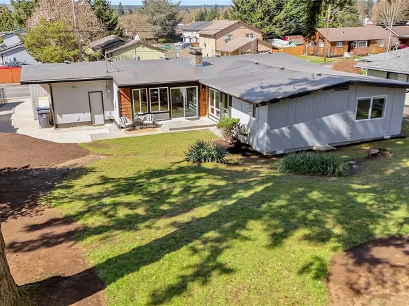 8021 47th Avenue NE, Marysville, WA 98270